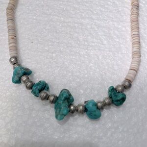 Vintage Turquoise and Shell Choker Necklace